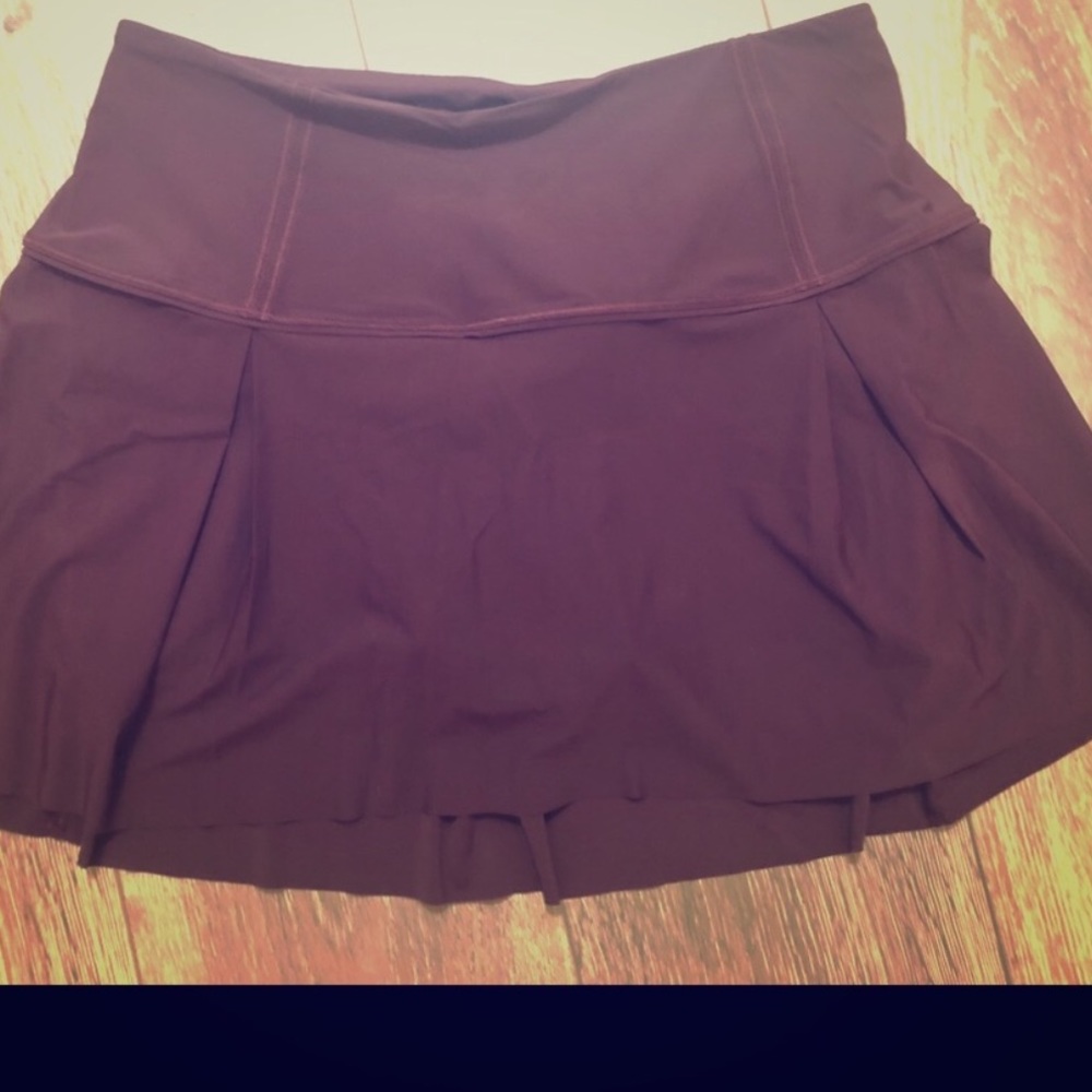 Lululemon skirt 8 tall